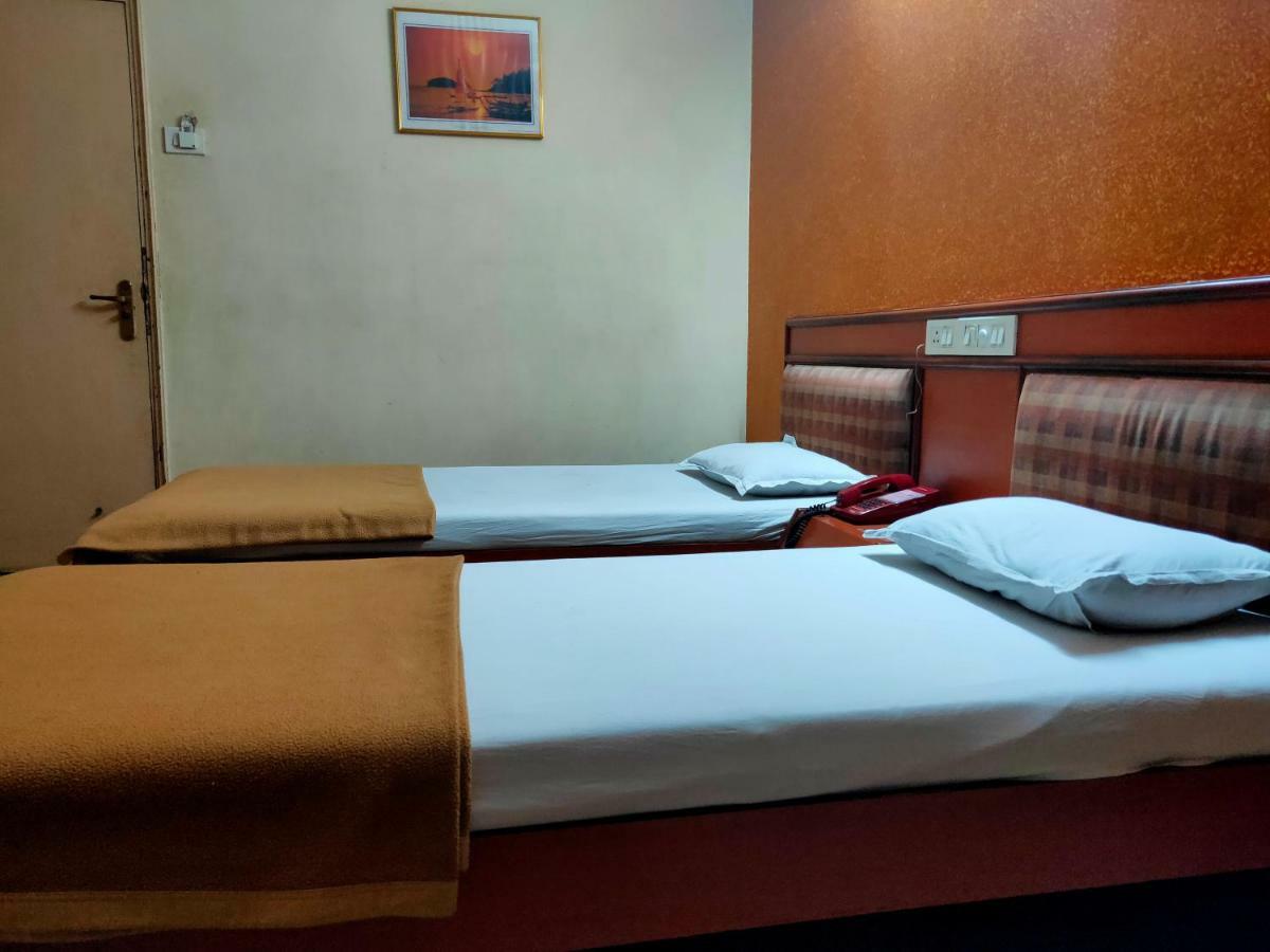 Alpha 3* Ahmedabad
